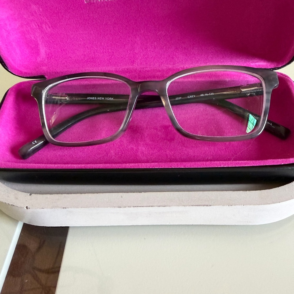 JONES NEW YORK EYEGLASSES 👓 FRAMES. LIKE NEW🎉FINAL FREE SHIPPING NO OFFERS - Picture 9 of 9